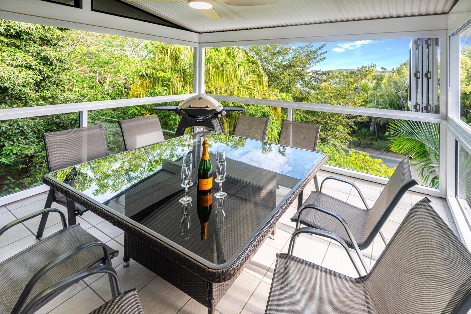 Oasis Apartments On Hamilton Island By Hiha Exterior foto