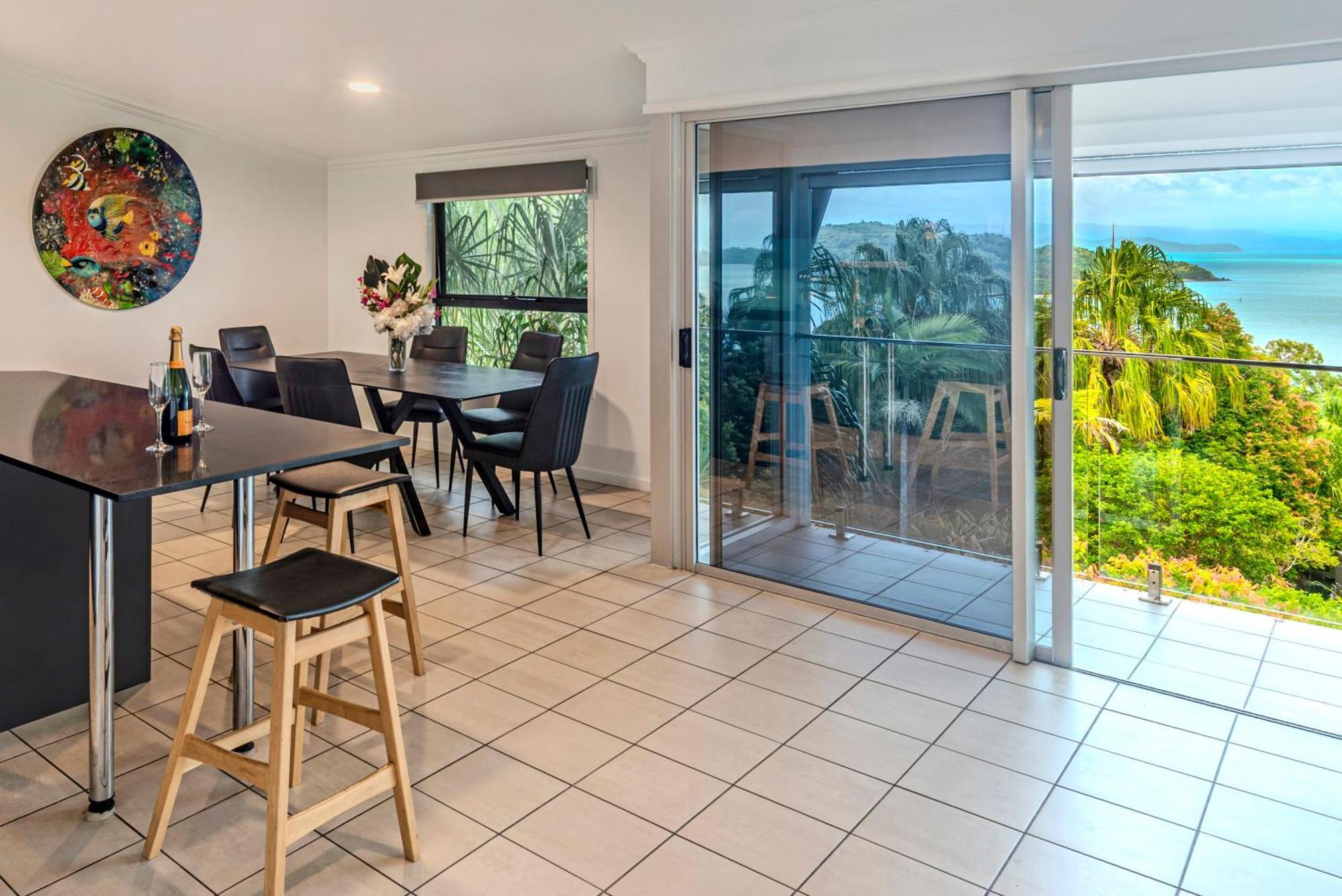 Oasis Apartments On Hamilton Island By Hiha Exterior foto